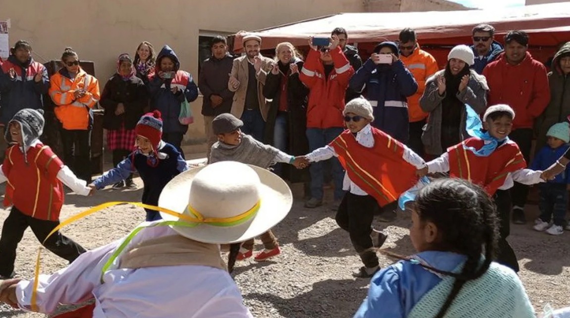 Día de la Minería: Así fueron los festejos de Estación Salar de Pocitos ...