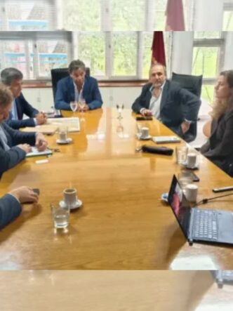 El Gobierno provincial acompaña nuevos proyectos de exploración de litio en Salta (Fuente Secretaría de Prensa y Comunicación, Salta).jpg