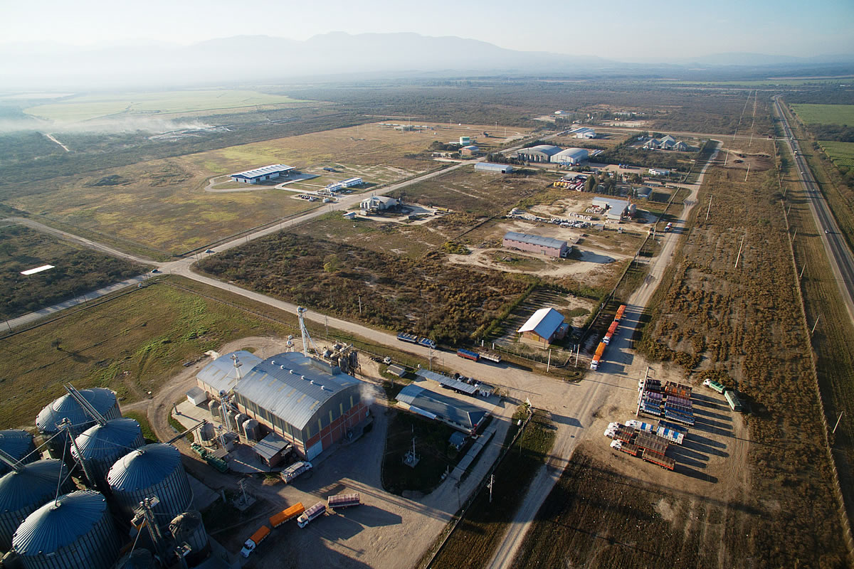 Vista aérea del Parque Industrial de General Güemes asociado a la cadena de valor de Sal de Oro y al desarrollo de su segunda planta de litio.
