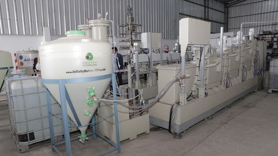 Equipos industriales para el procesamiento de litio, una de las tecnologías analizadas en Litio en Sudamérica 2026 para ampliar la capacidad productiva de Argentina.